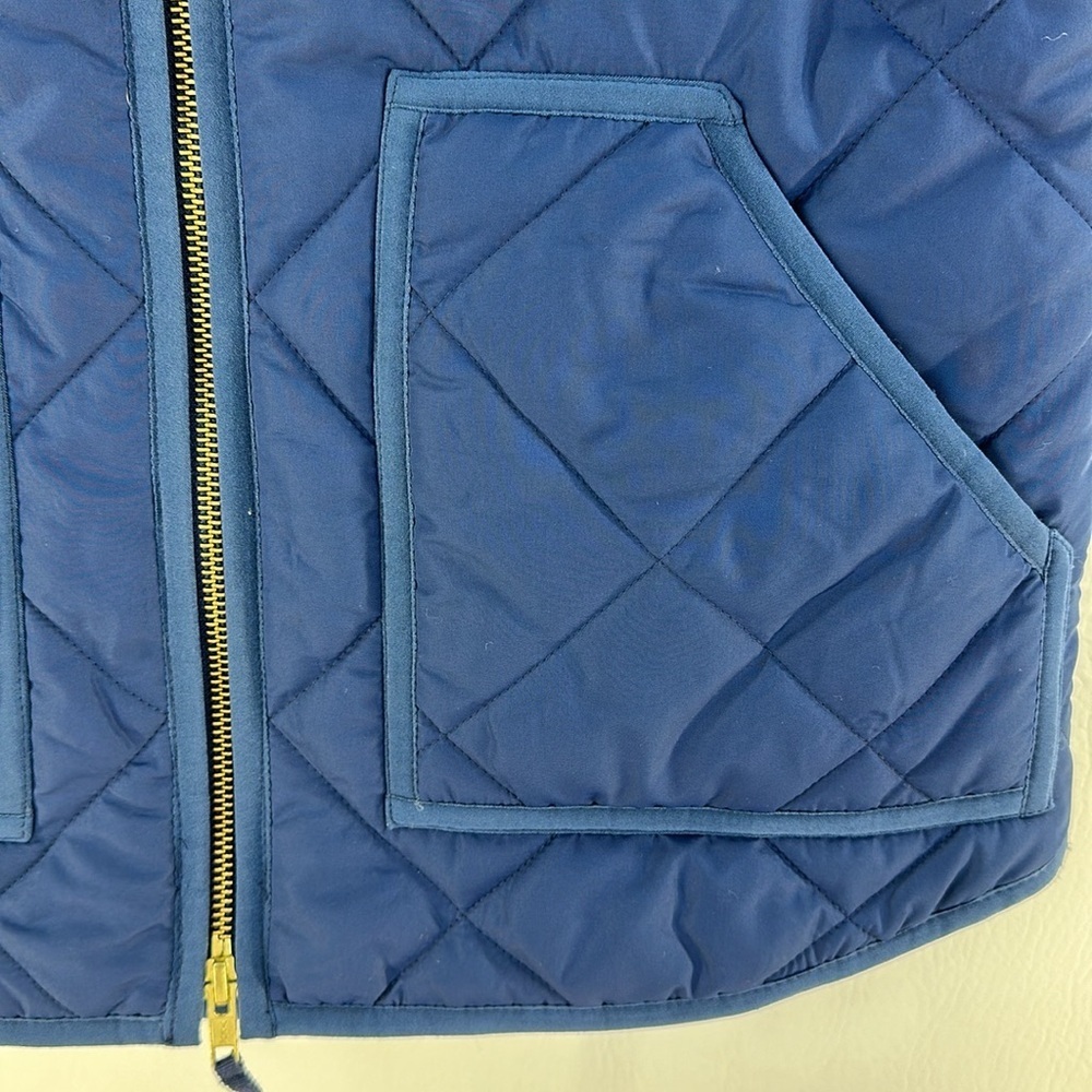 J Crew Quilted Full Zip Vest - Picture 5 of 10
